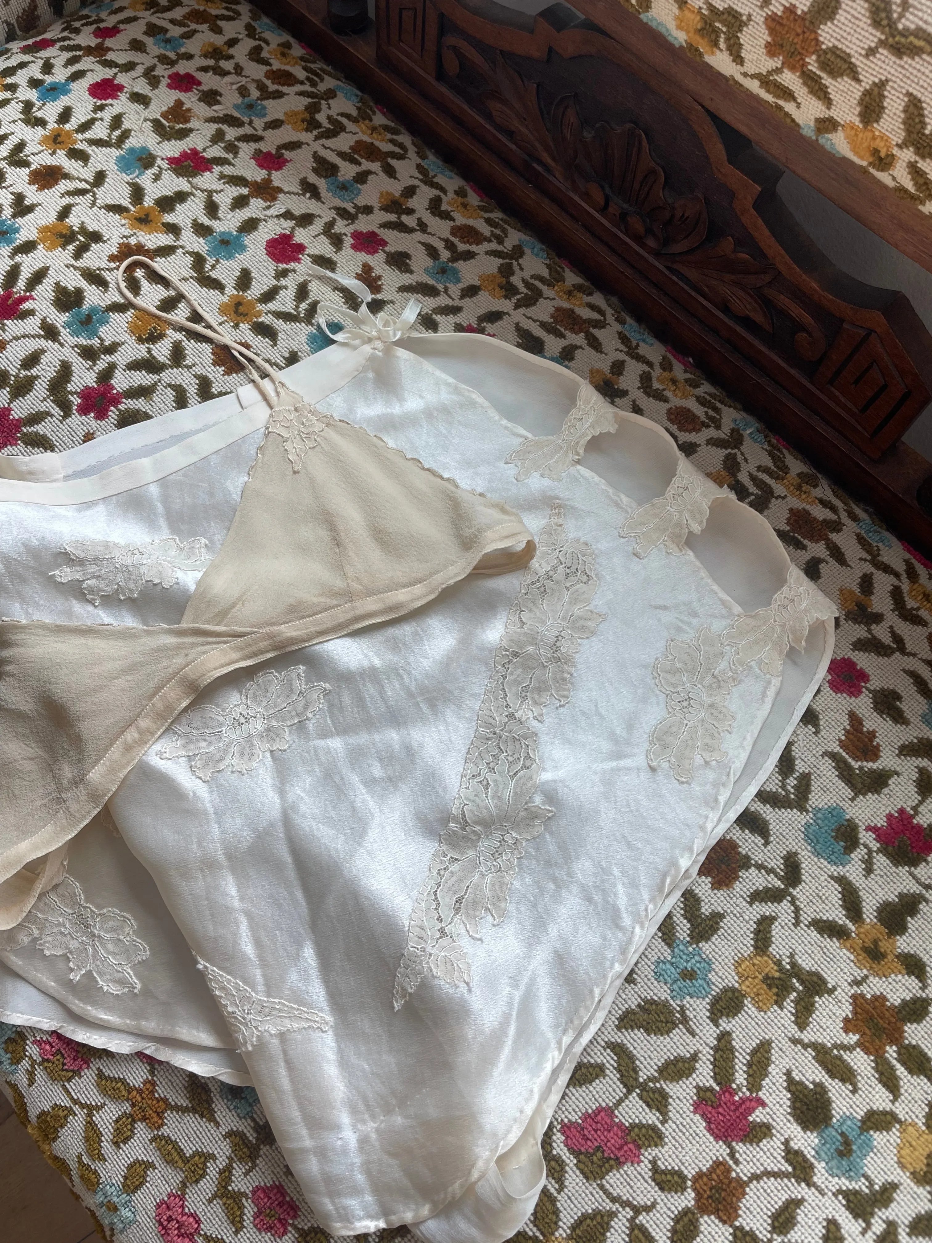1920s Peek-A-Boo Silk & Chiffon Lace Appliqué Lingerie Boudoir Set