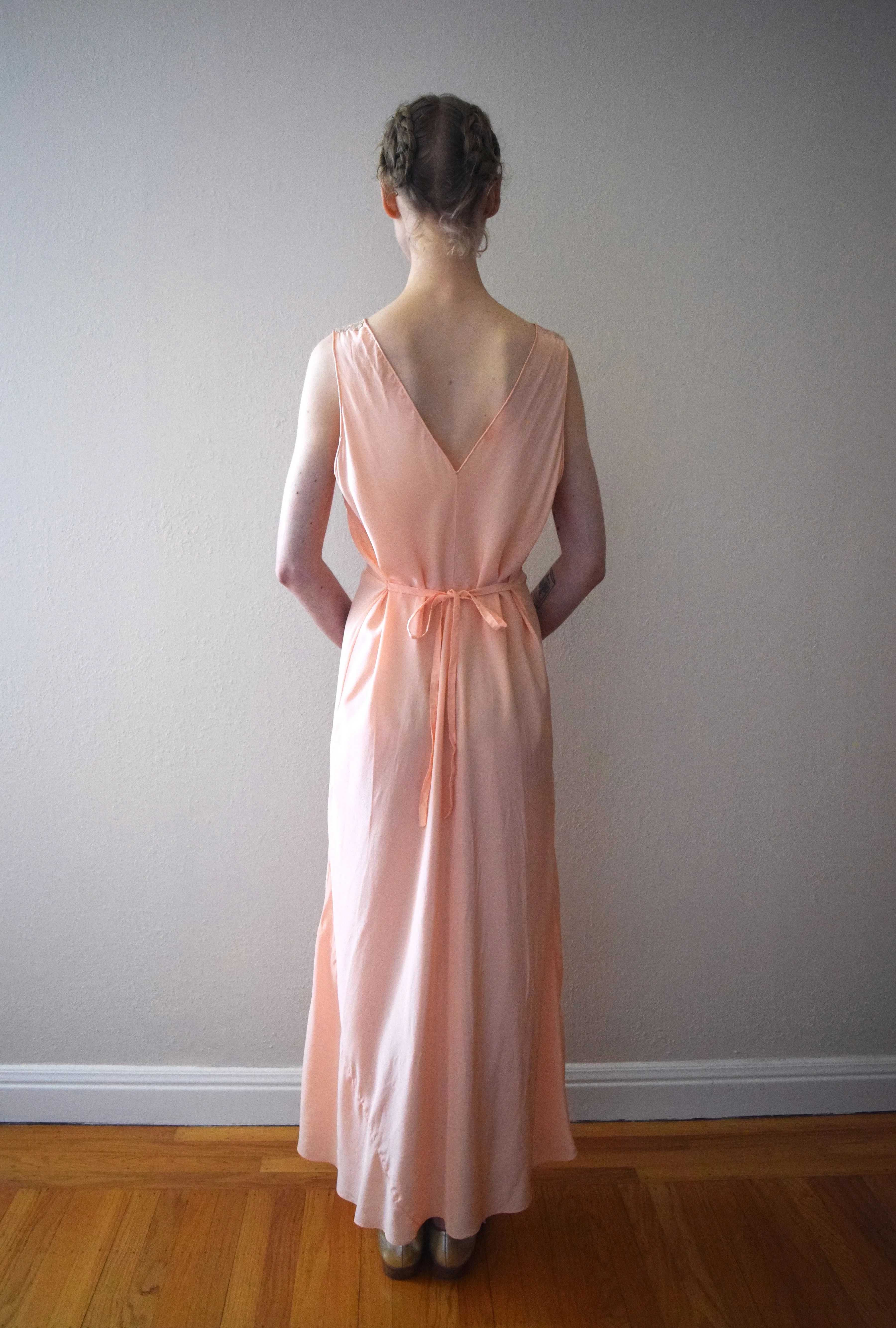 1930s bias cut silk gown . vintage slip dress . size medium to l/xl