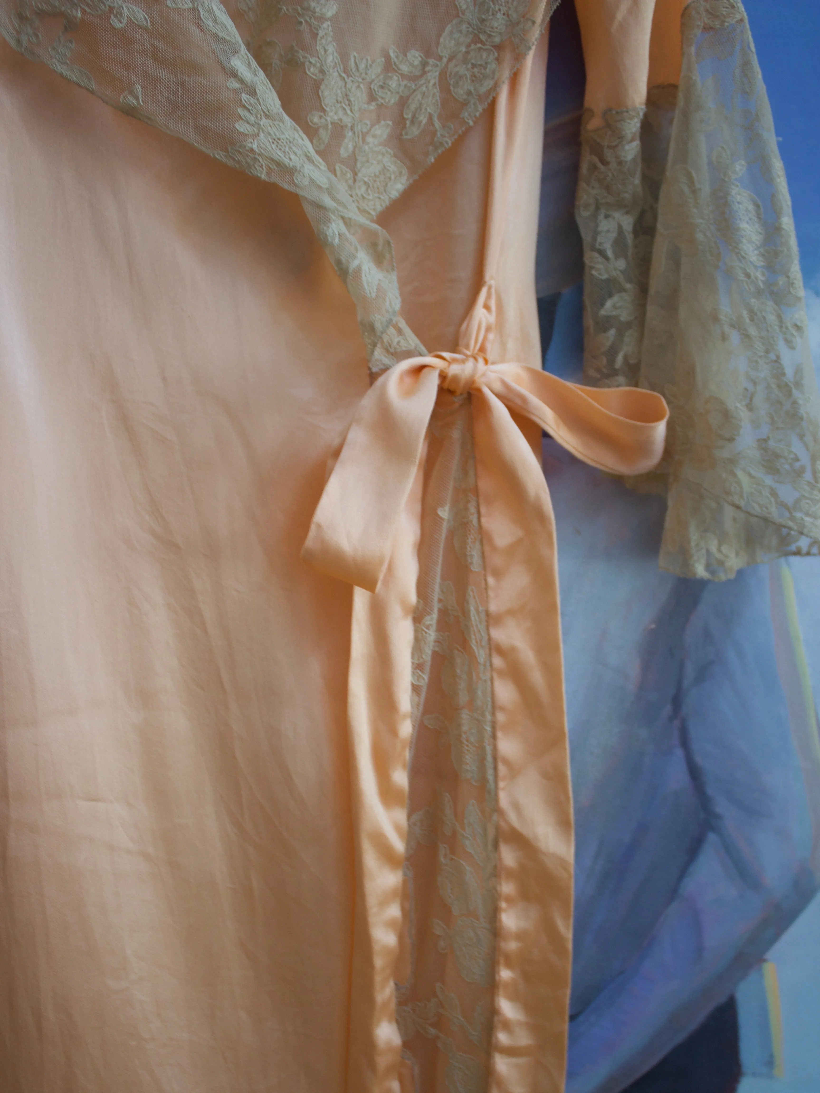 1930s Peach Satin & Ecru Lace Wrap Bell Sleeve Dressing Gown Robe