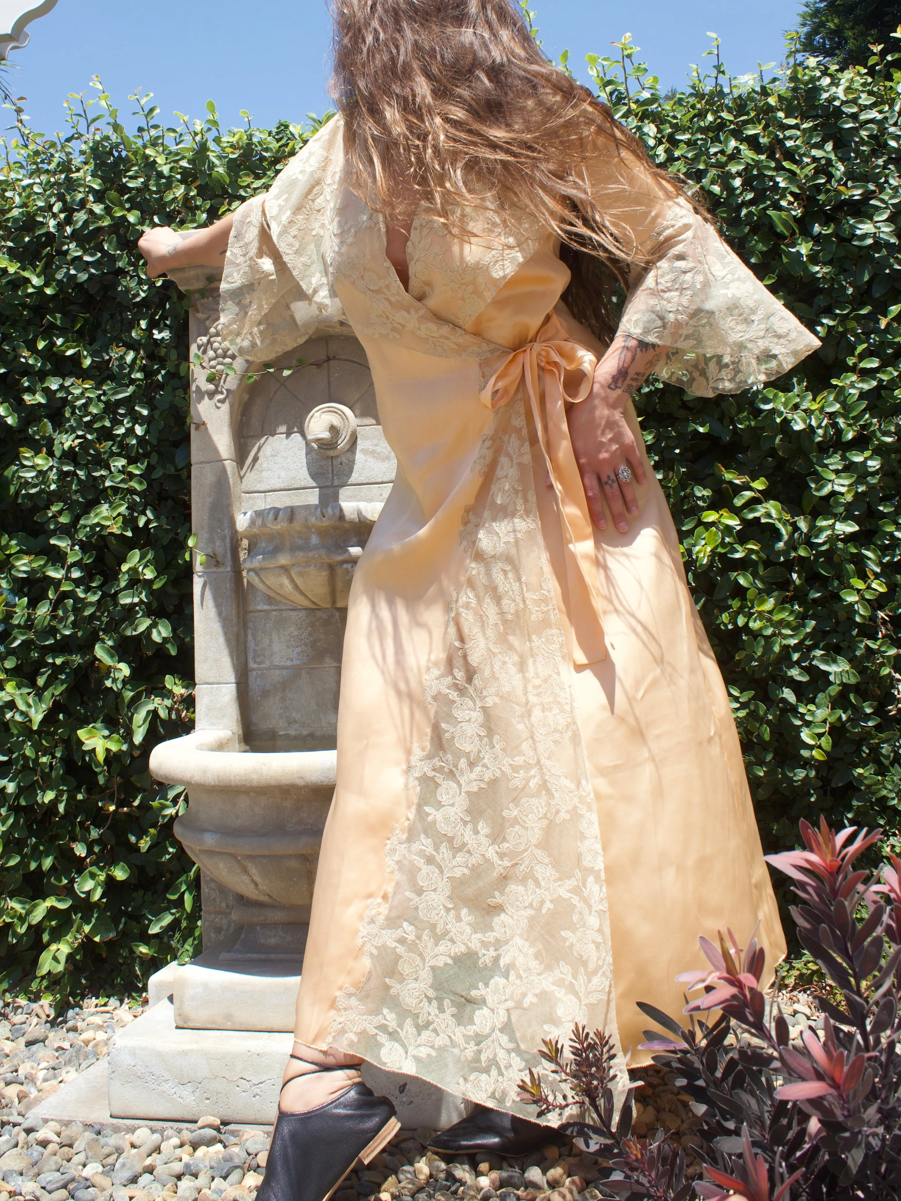 1930s Peach Satin & Ecru Lace Wrap Bell Sleeve Dressing Gown Robe