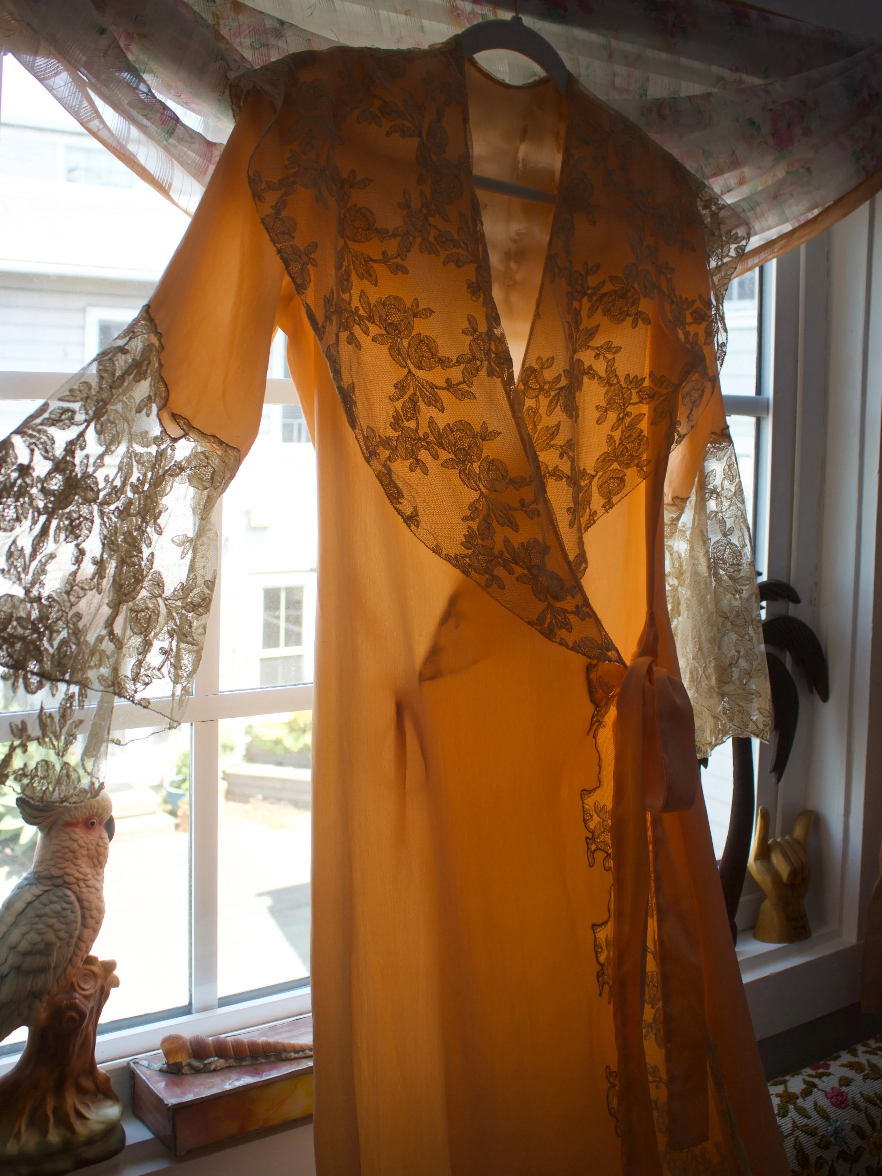 1930s Peach Satin & Ecru Lace Wrap Bell Sleeve Dressing Gown Robe