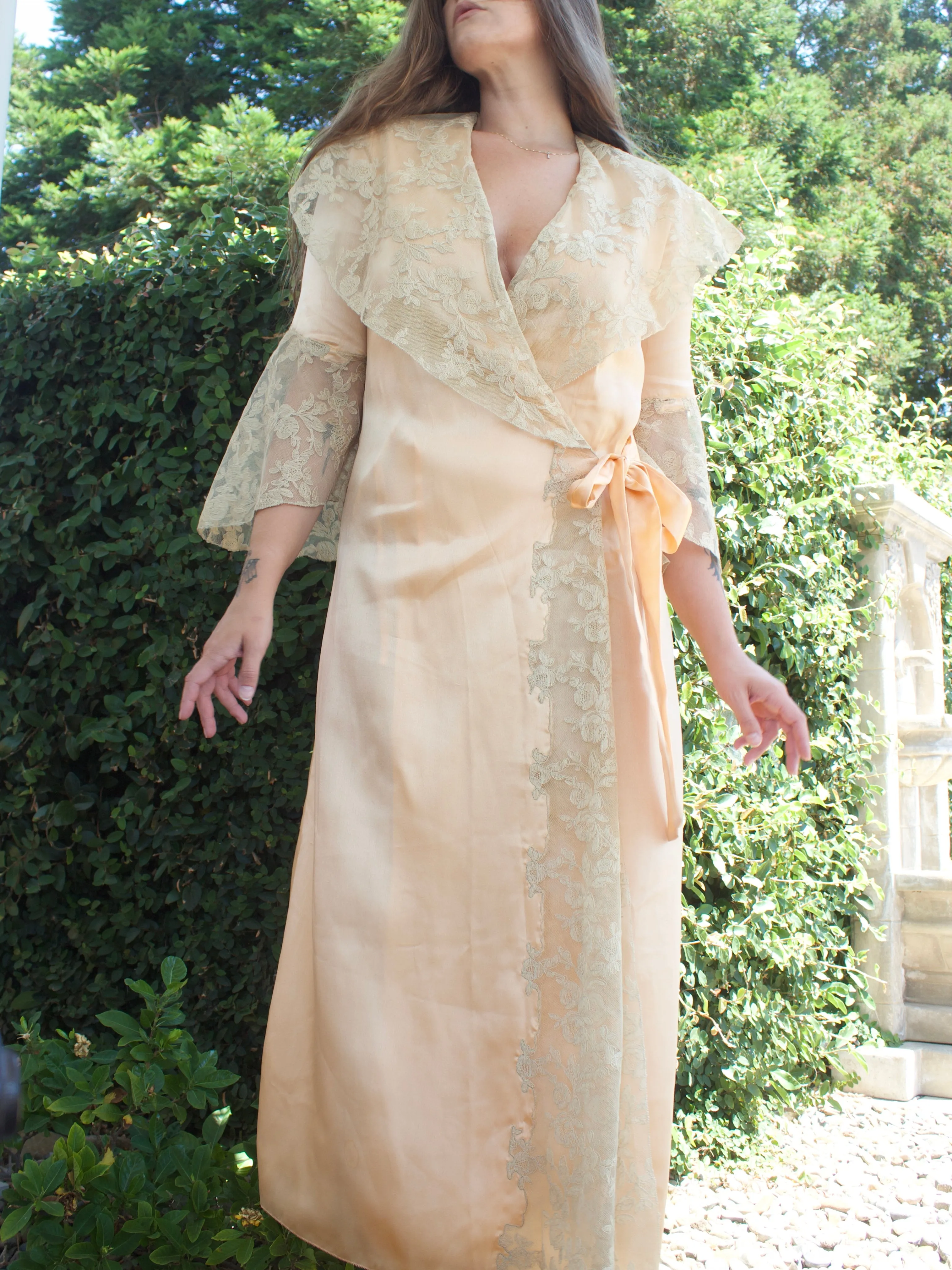 1930s Peach Satin & Ecru Lace Wrap Bell Sleeve Dressing Gown Robe