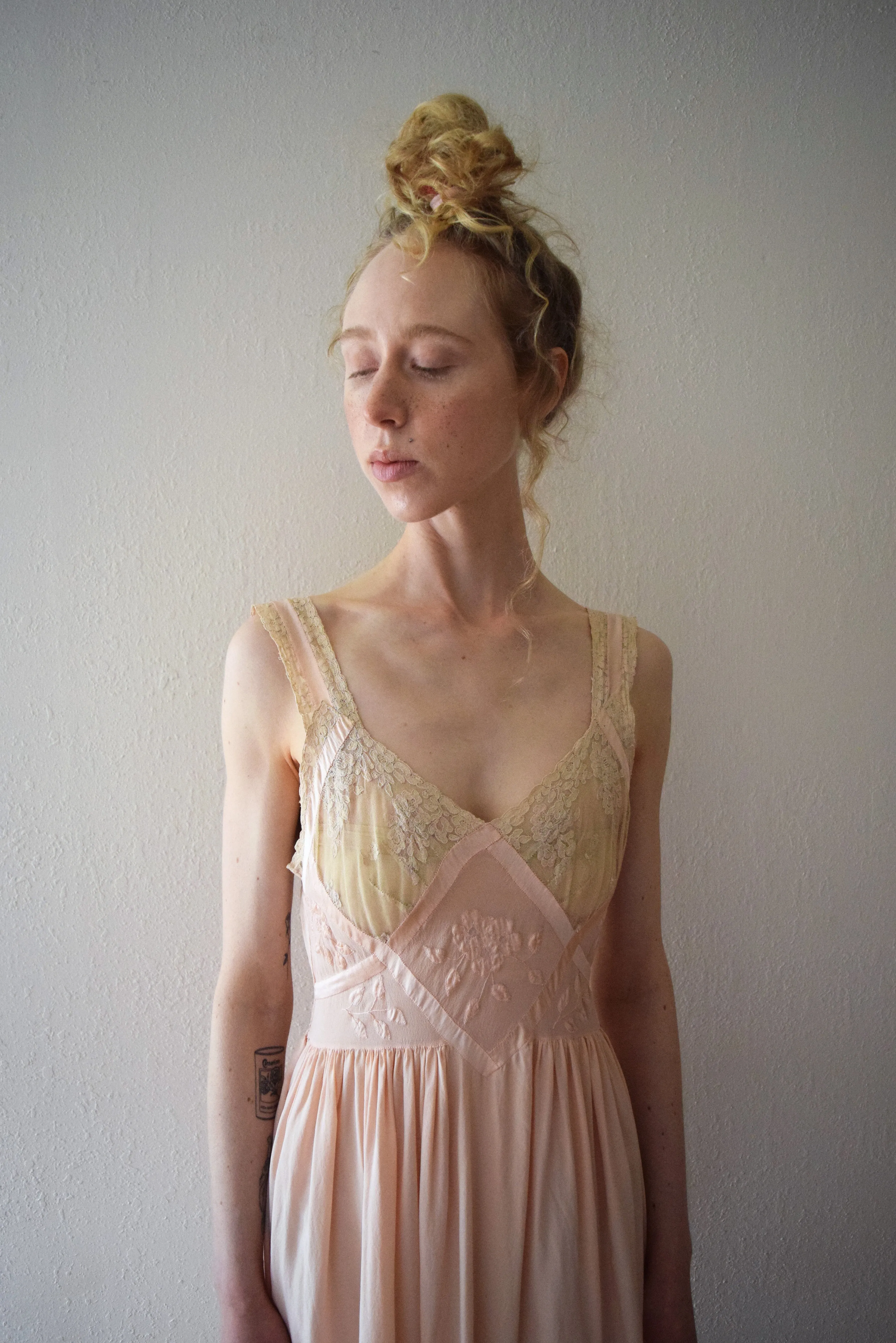 1930s silk peignoir set . vintage 30s slip and robe . size xs to small