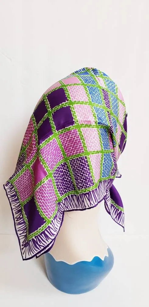 1970s Vera Square Purple Blue Pink Green Checkerboard Square Print / 70s Graphic Print Square Head Kerchief Designer / Ethyl