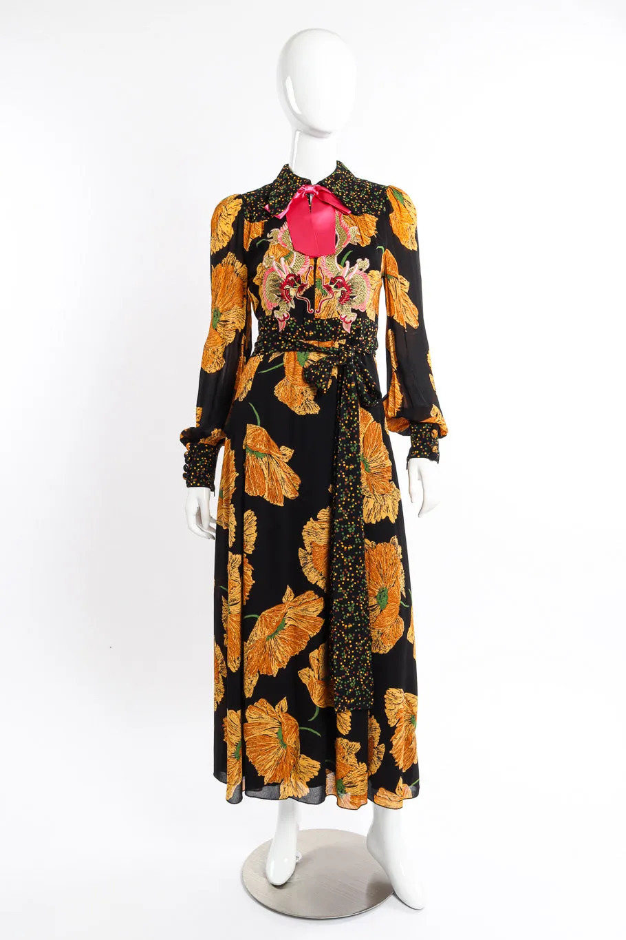 2017 Pre-Fall Poppy Bow Dragon Gown