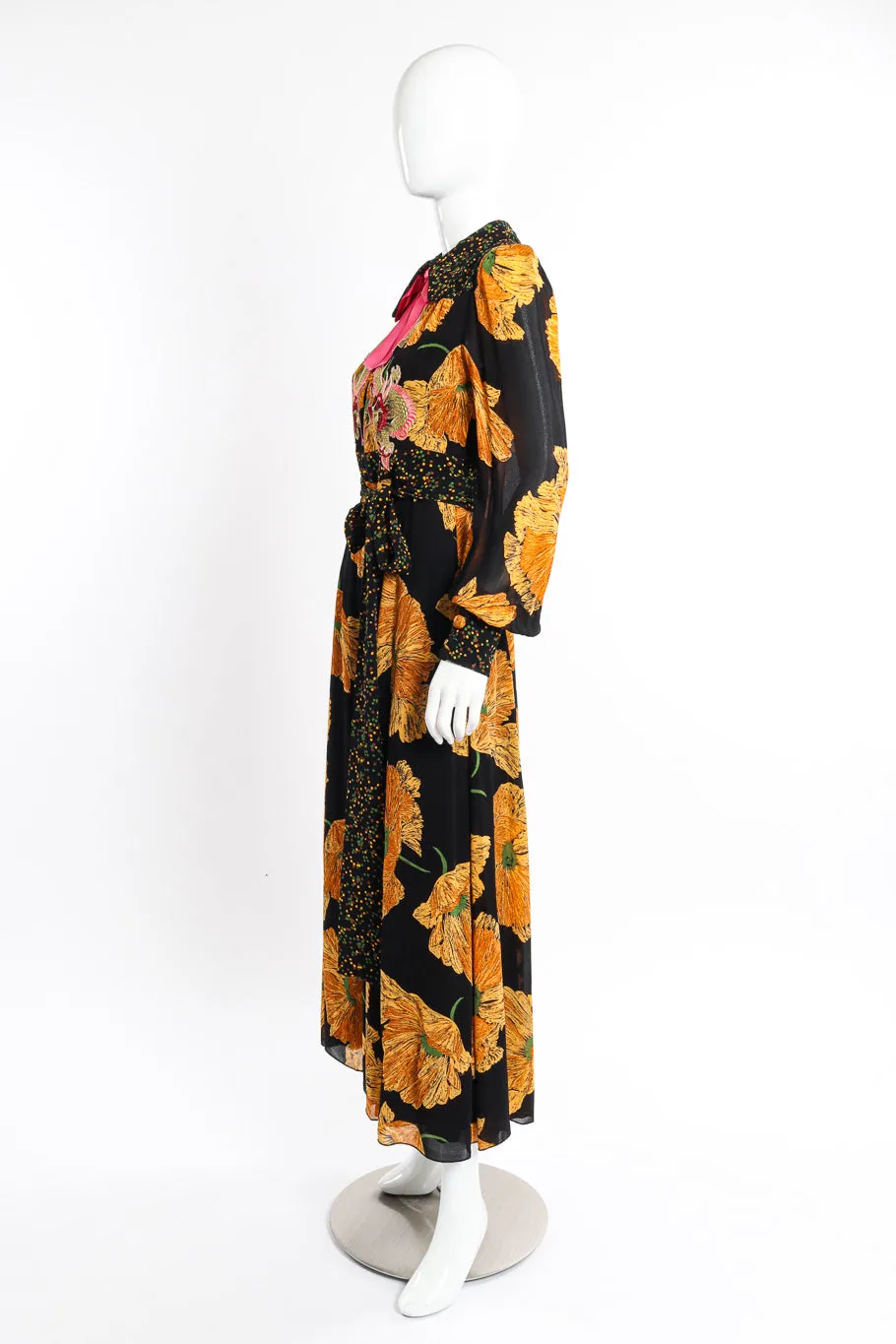 2017 Pre-Fall Poppy Bow Dragon Gown