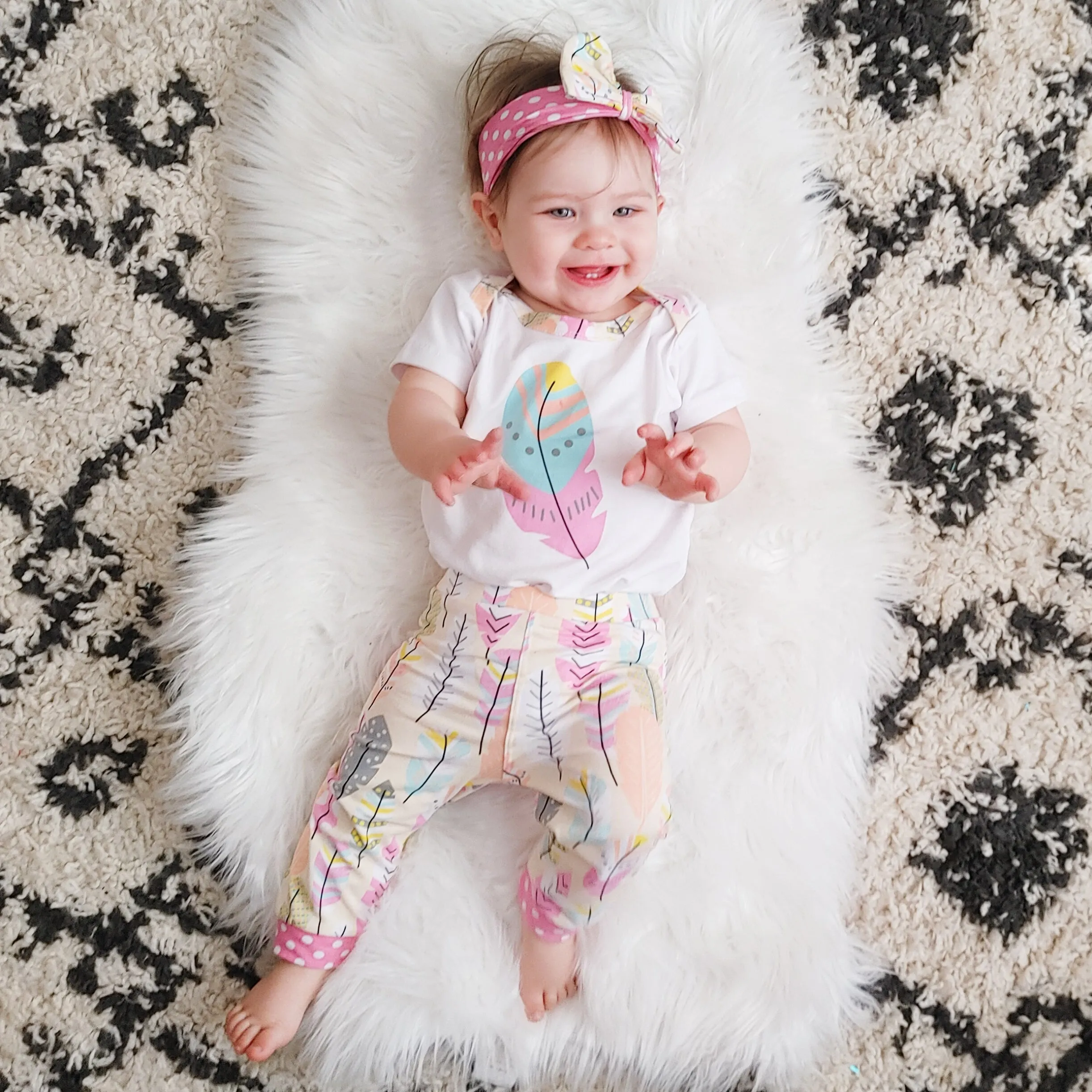 AnnLoren Baby Girls Layette Feather Onesie Pants Headband 3pc Gift Set Clothing 18-24M