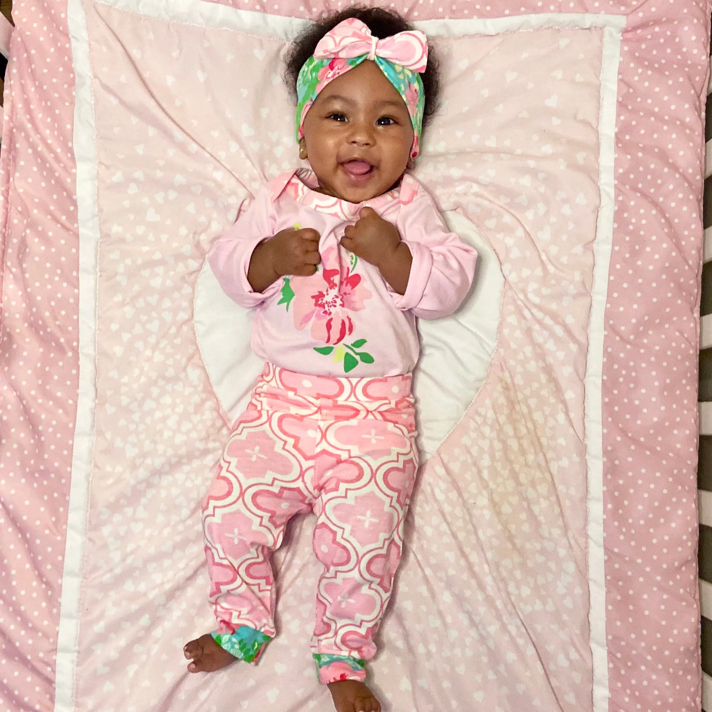 AnnLoren Baby Girls Layette Pink Arabesque Floral Onesie Pants Headband 3pc Gift Set Clothing Sizes 3M - 18M