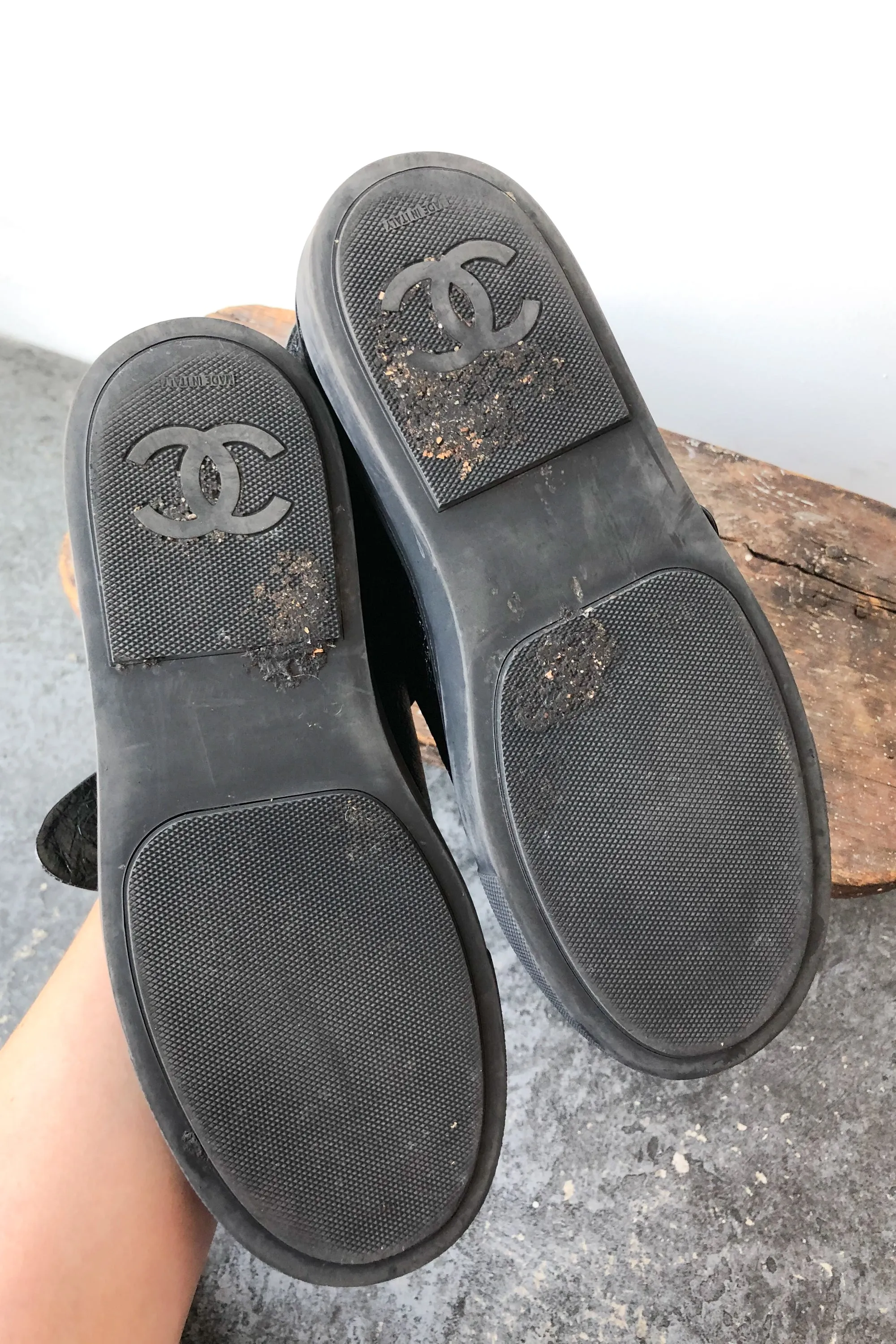 Authentic Chanel Black Bow Shoes