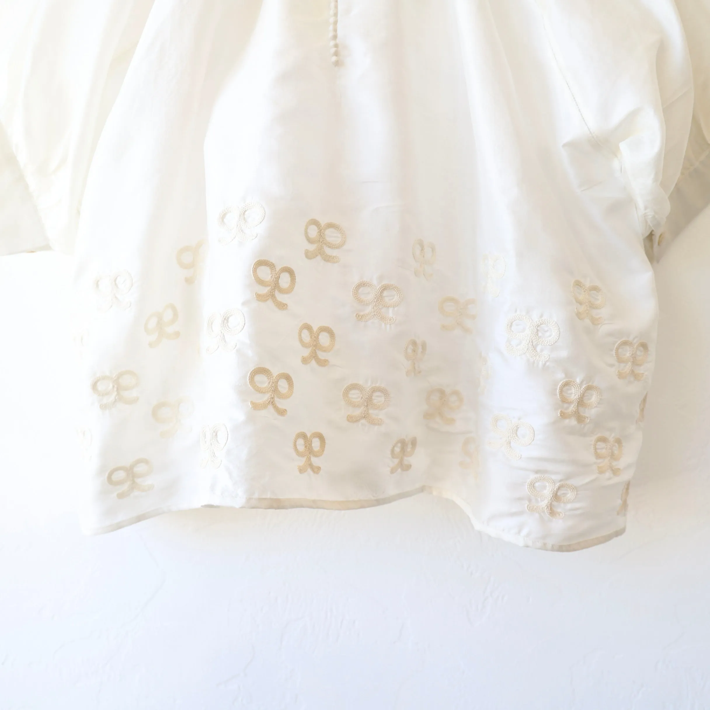 Bunon Puff Blouse - Soft White