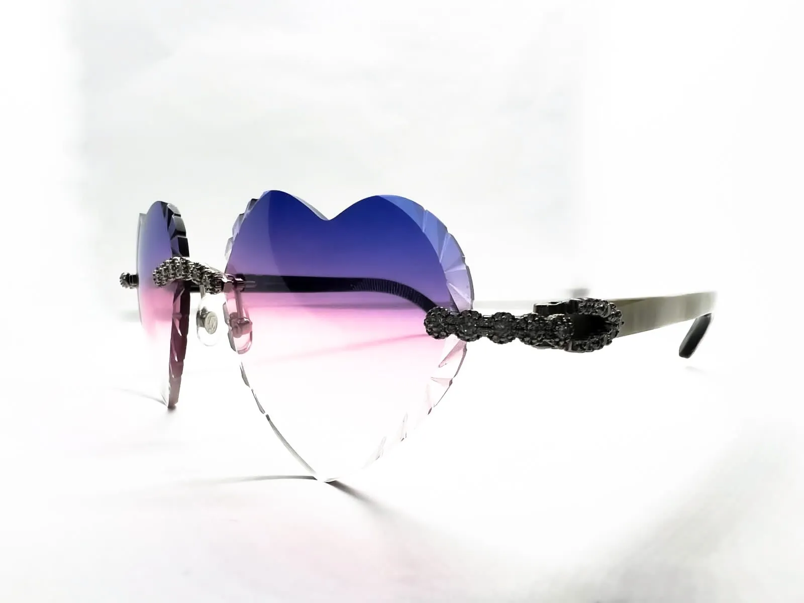 C Decor - Silver White Buffs w/ Purple, Pink & Clear Diamond Cut Heart Lenses