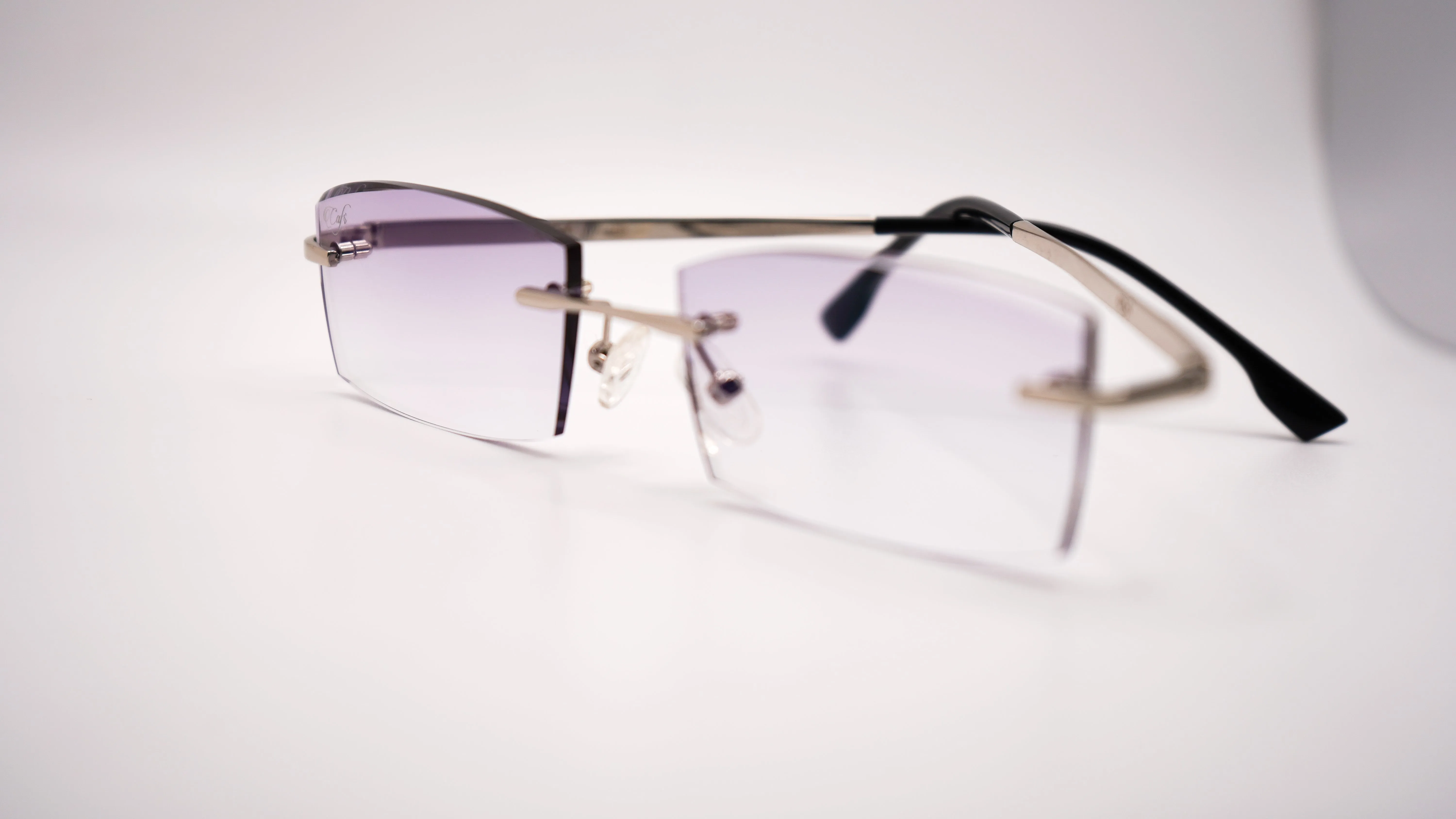 Cafr™ (Arc) Square - Silver Wires (1st Generation)   Bluesafe