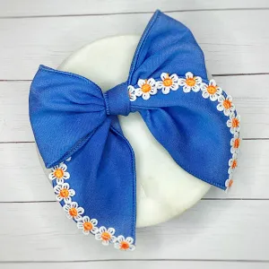 Daisy Denim Floral Trimmed Matilee Bows