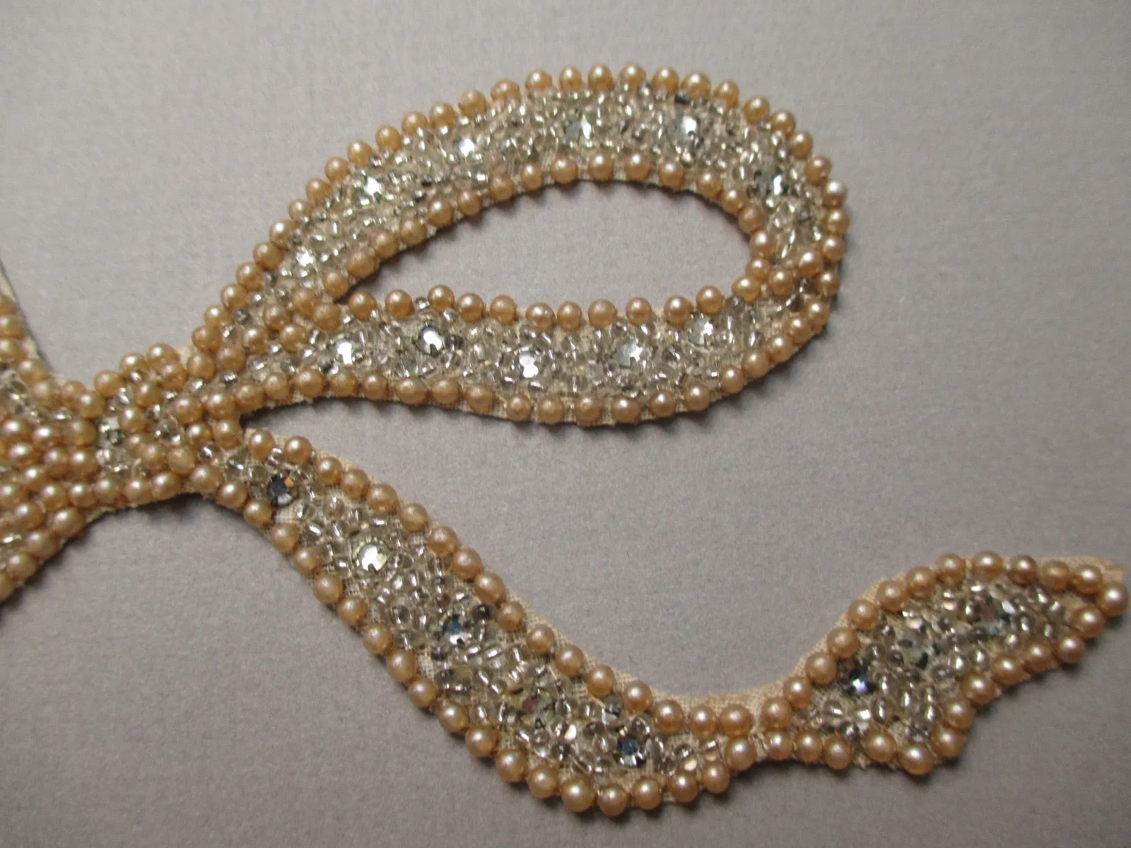 Early 20th Century rhinestone beaded appliqué bow motif