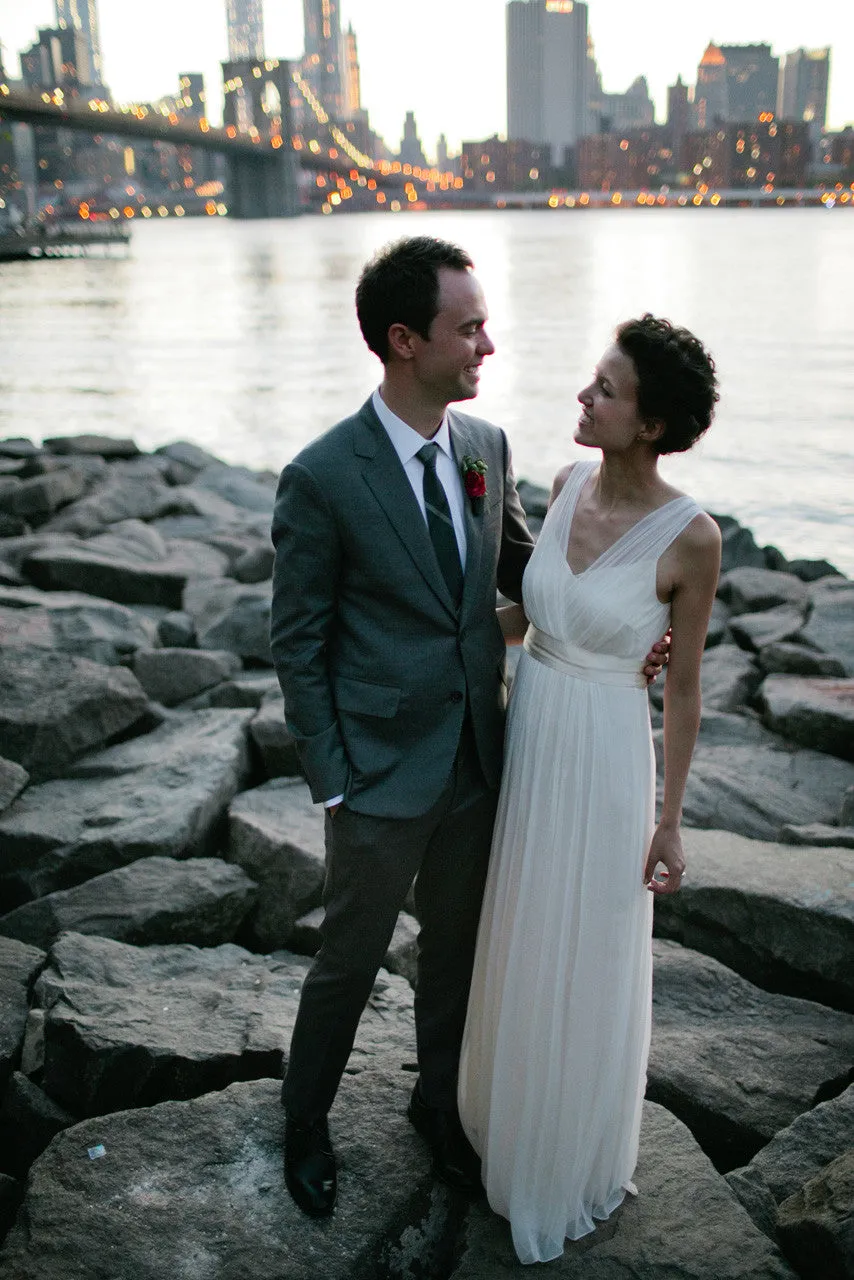 HB6633 Alternative V-Neck Wedding Dress