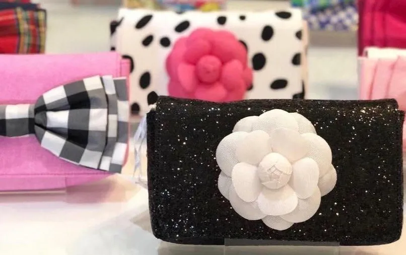 Interchangeable Flowers & Blooms