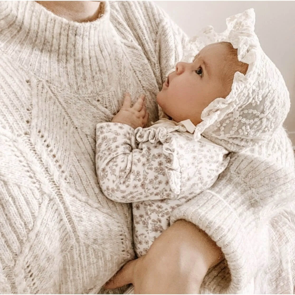 Ivory Lace Bonnet