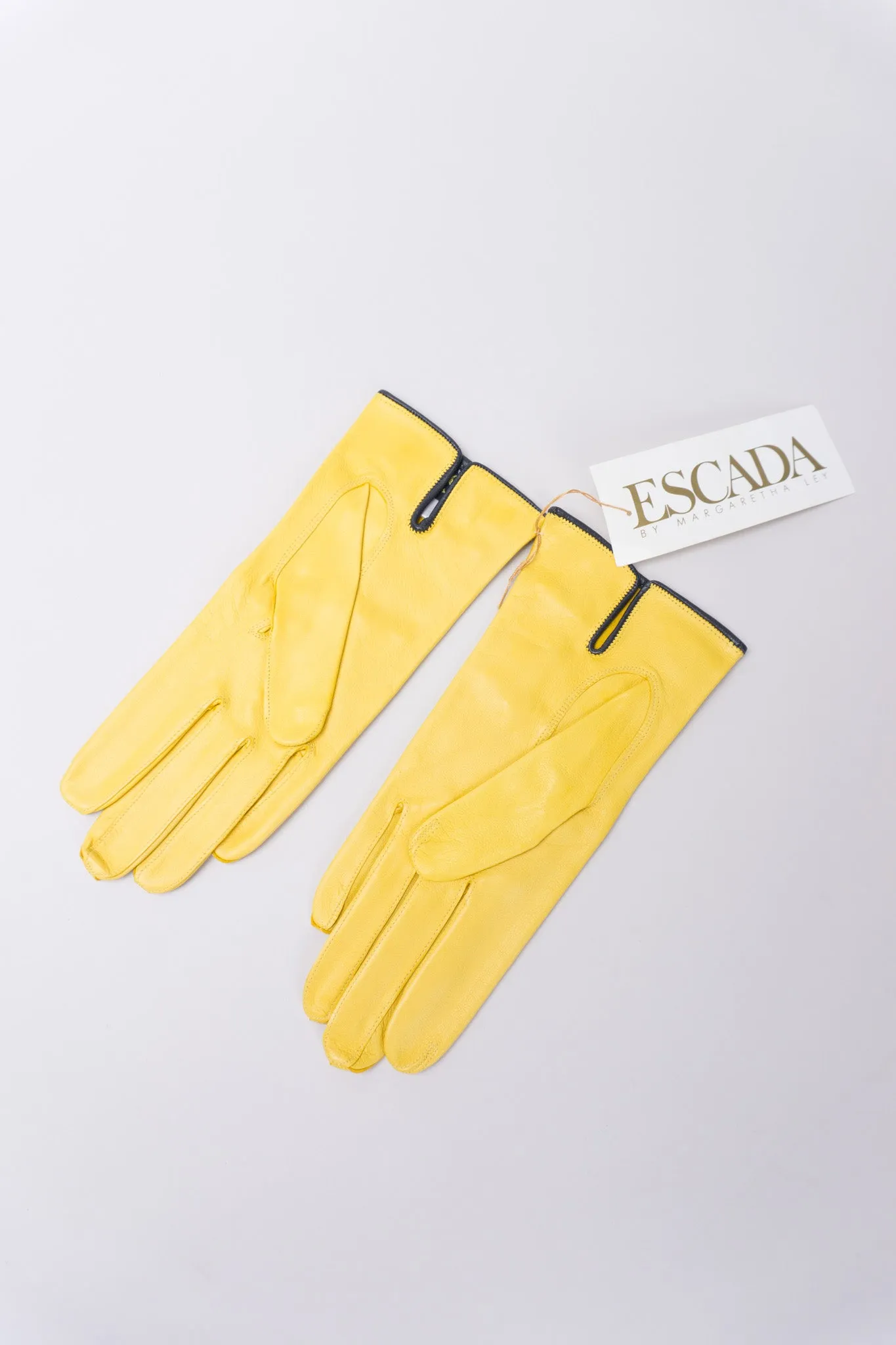 Leather Bow Gloves