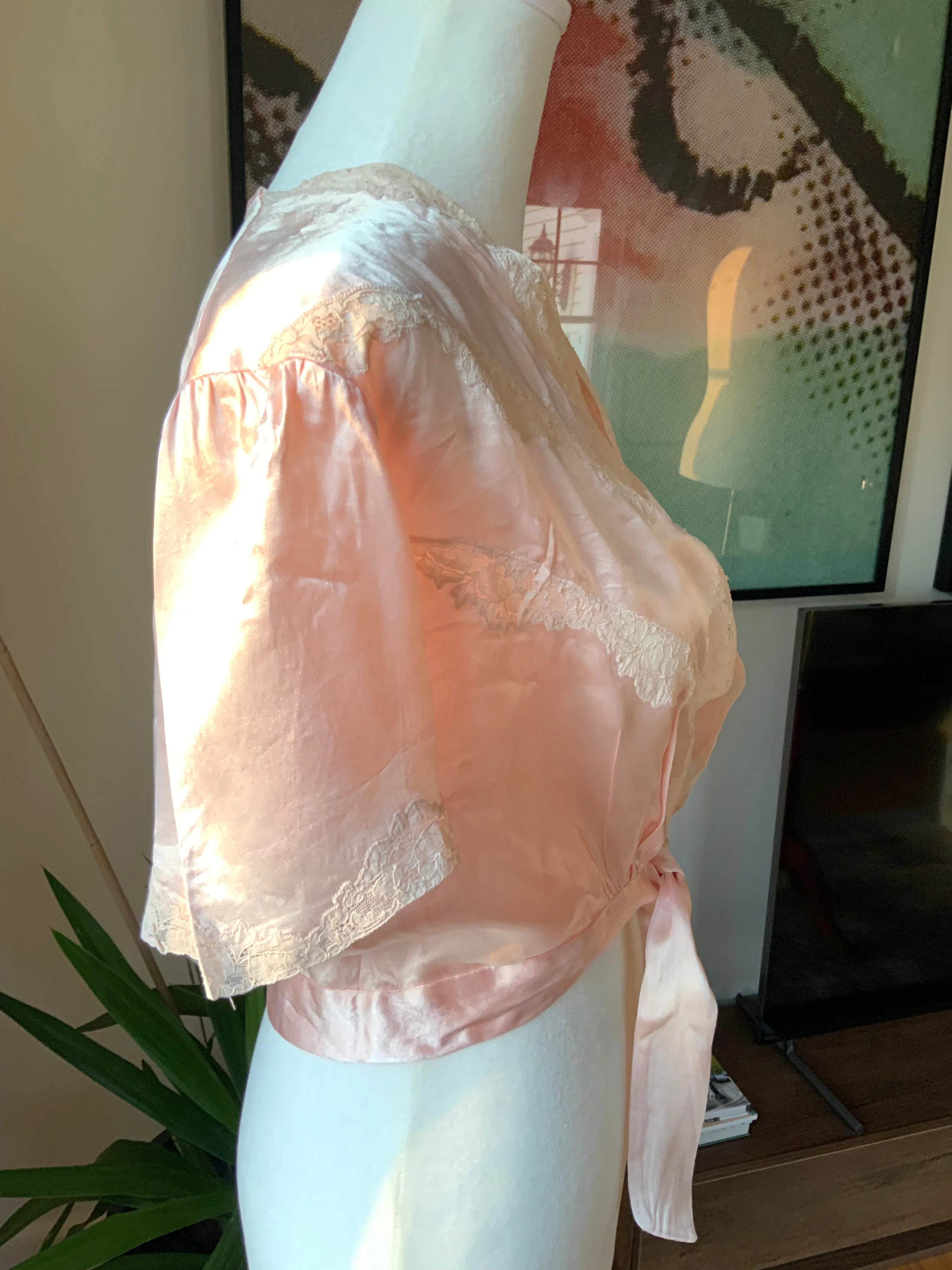 Light Pink Satin Bed Jacket - 50s - 50A