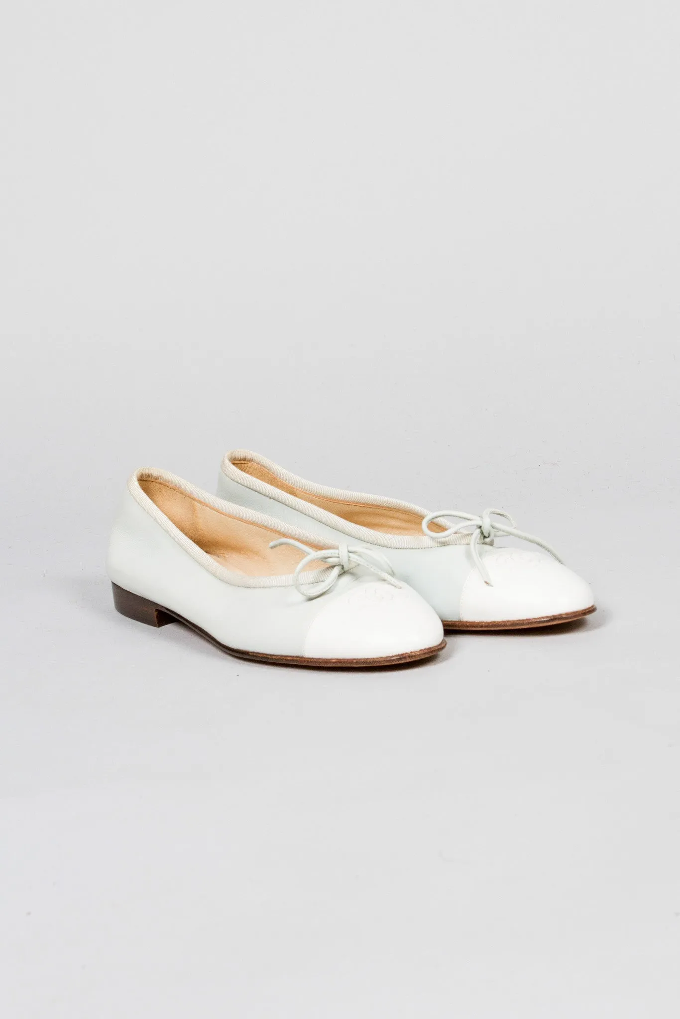Logo Ballet Flats