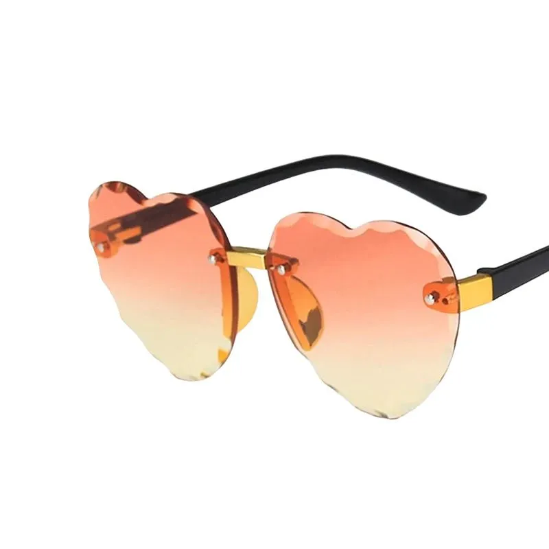 New Heart Rimless Kids Sunglasses Fashion Heart Shape Children Sun Glasses Girls Outdoors Travel UV400 Protection Eyewear
