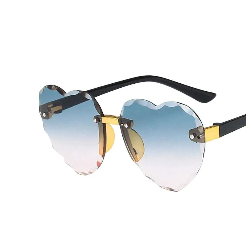 New Heart Rimless Kids Sunglasses Fashion Heart Shape Children Sun Glasses Girls Outdoors Travel UV400 Protection Eyewear