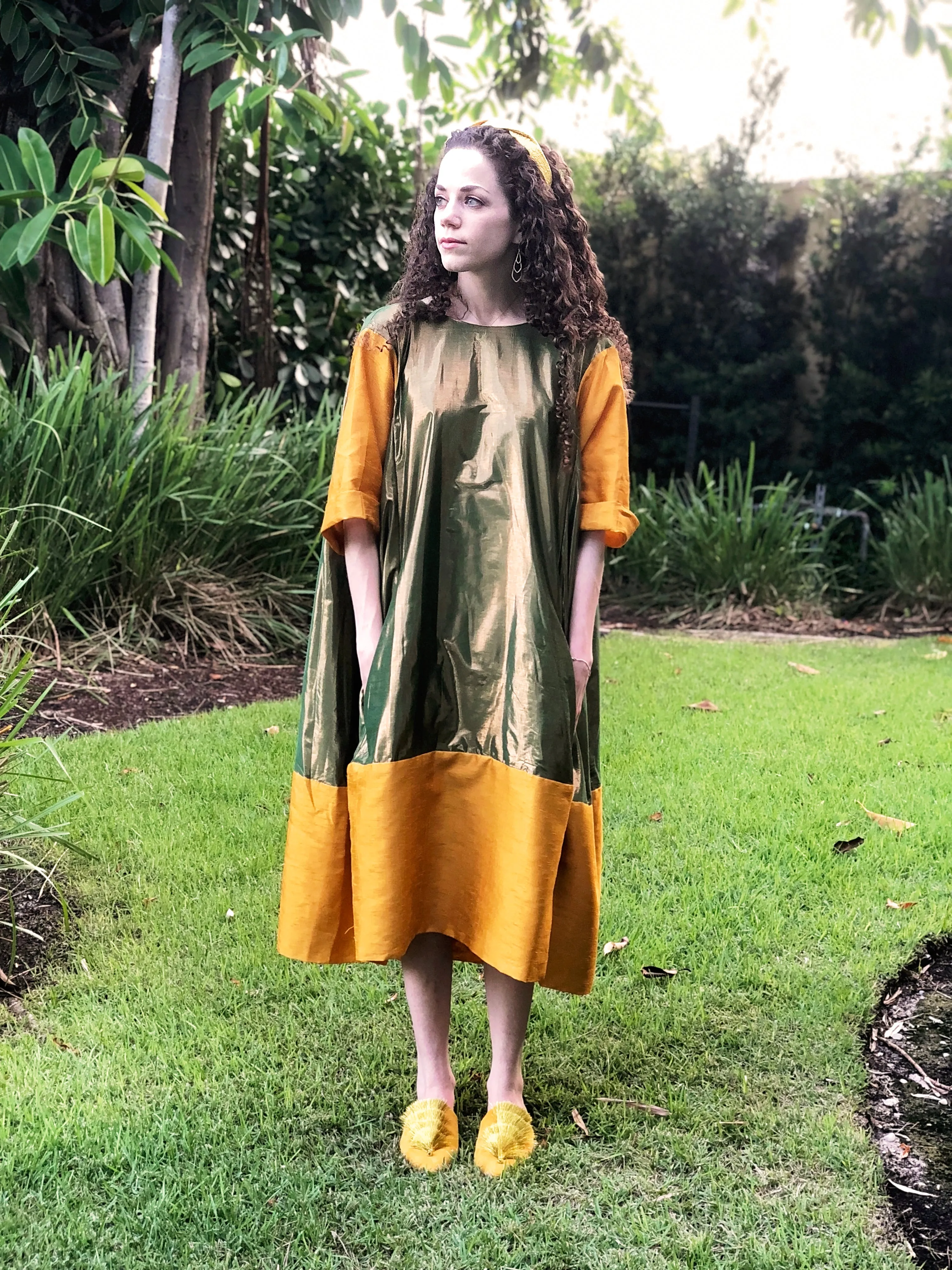 Nikki Dress - Green Shine/Gold Tussel Silk