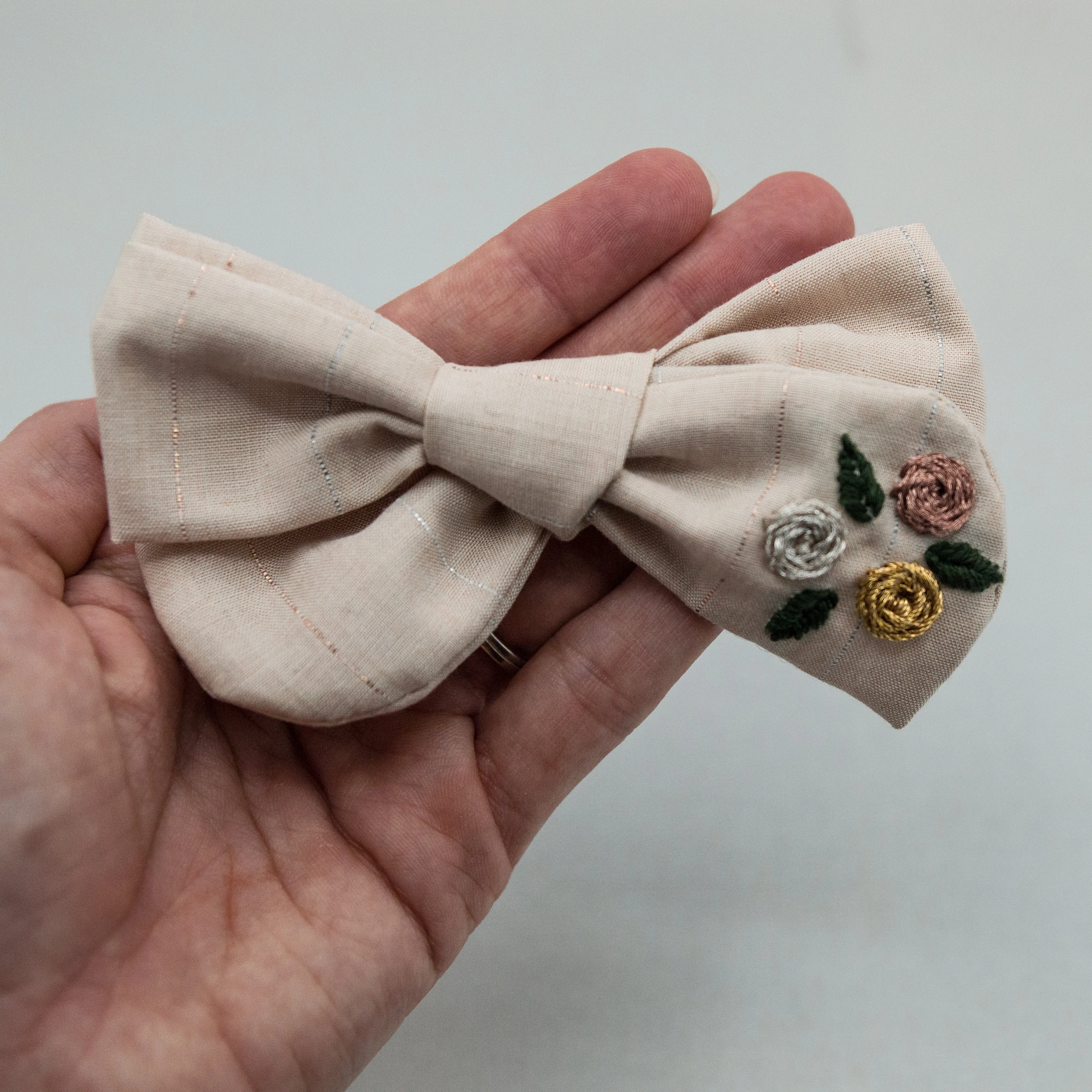 OOAK Embroidered Shimmer roses bow - NYE2