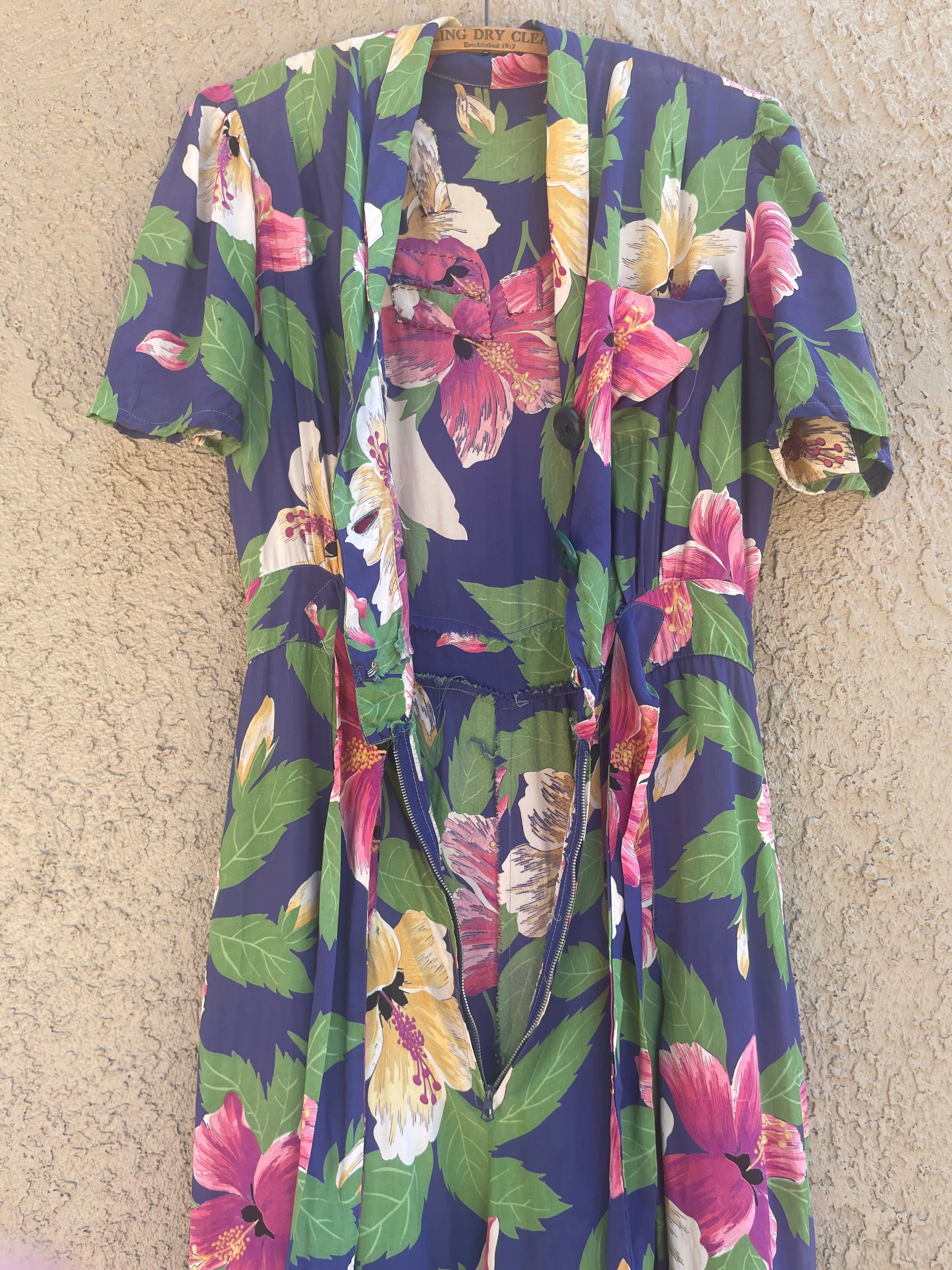 Rare 1940s Hawaiiana Rayon Palazzo Pant Tie Waist Jumpsuit