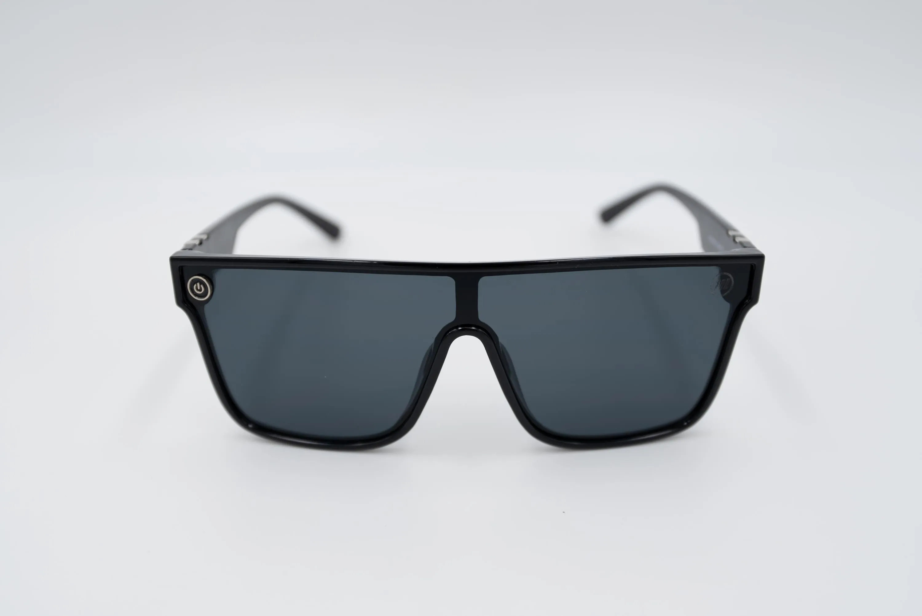 Reno Jett Black