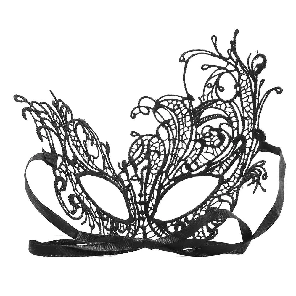 Royal Lace Mask