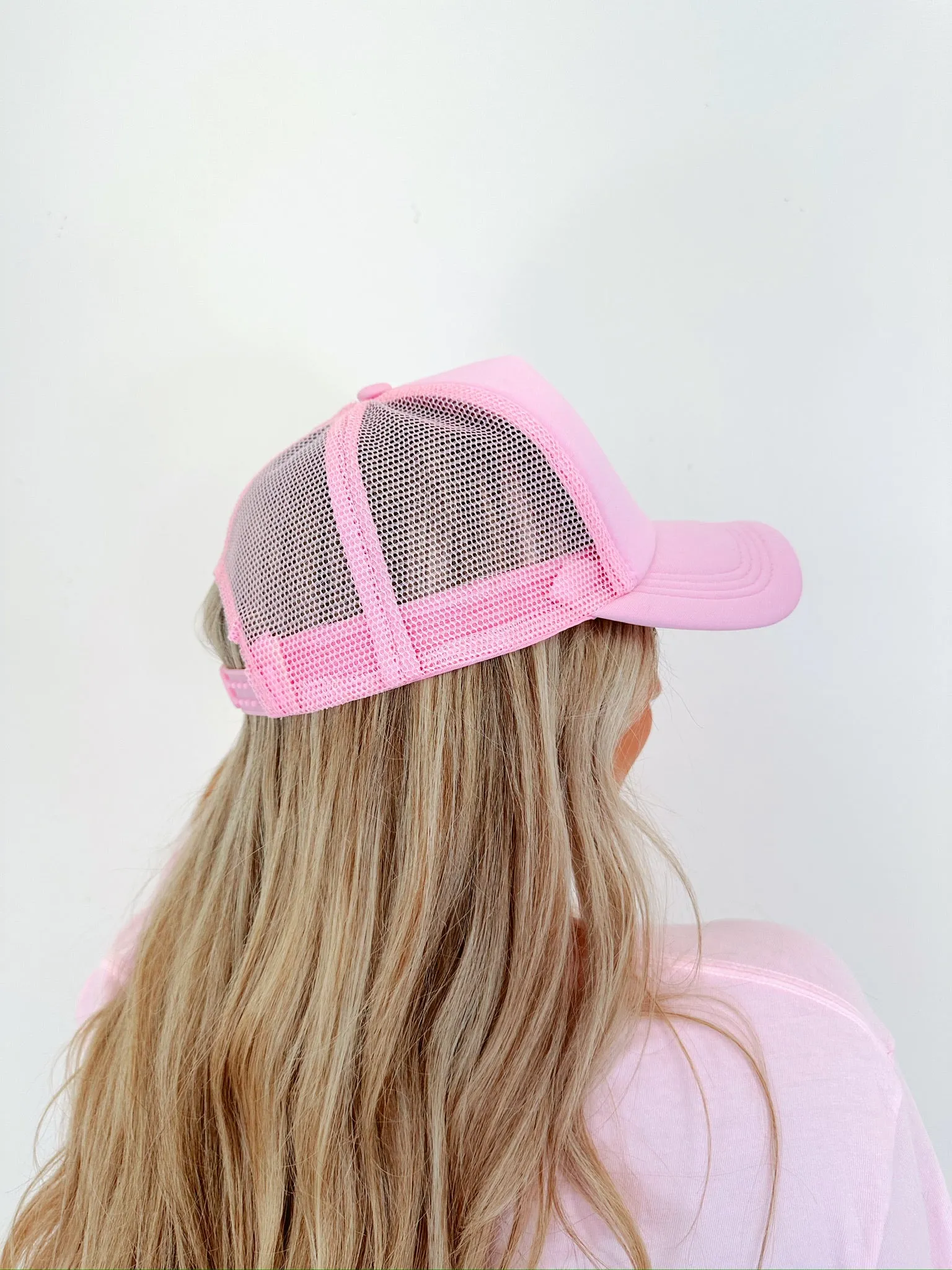 Tala Bow Trucker Hat- Pink