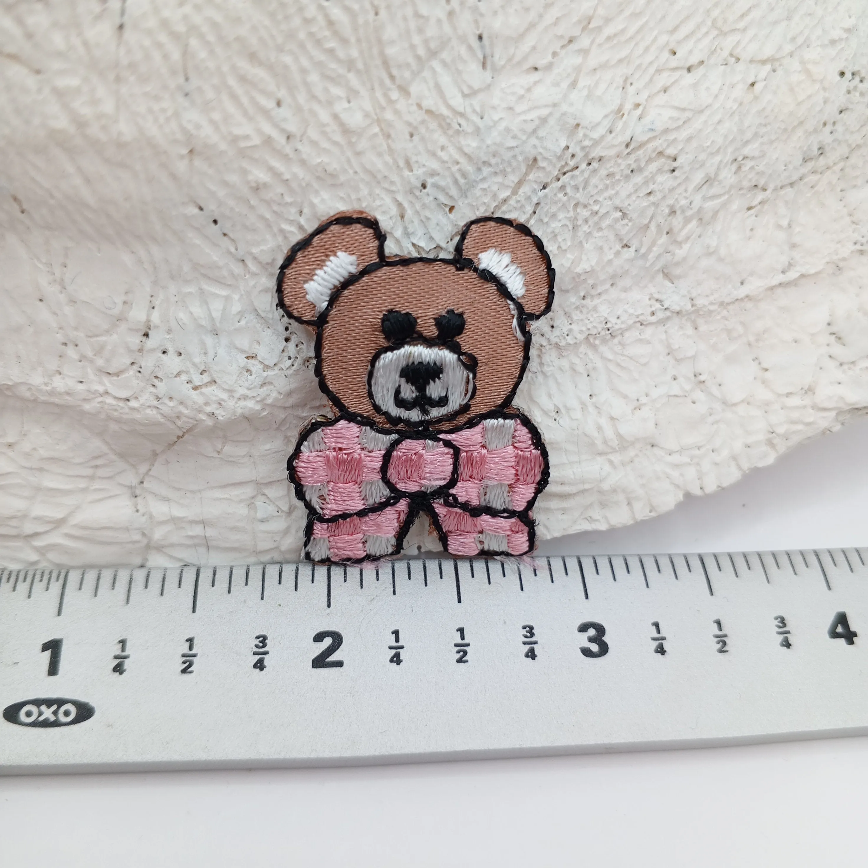 Teddy brown bear with white pink Bow Bear Patches Iron on appliqué #470