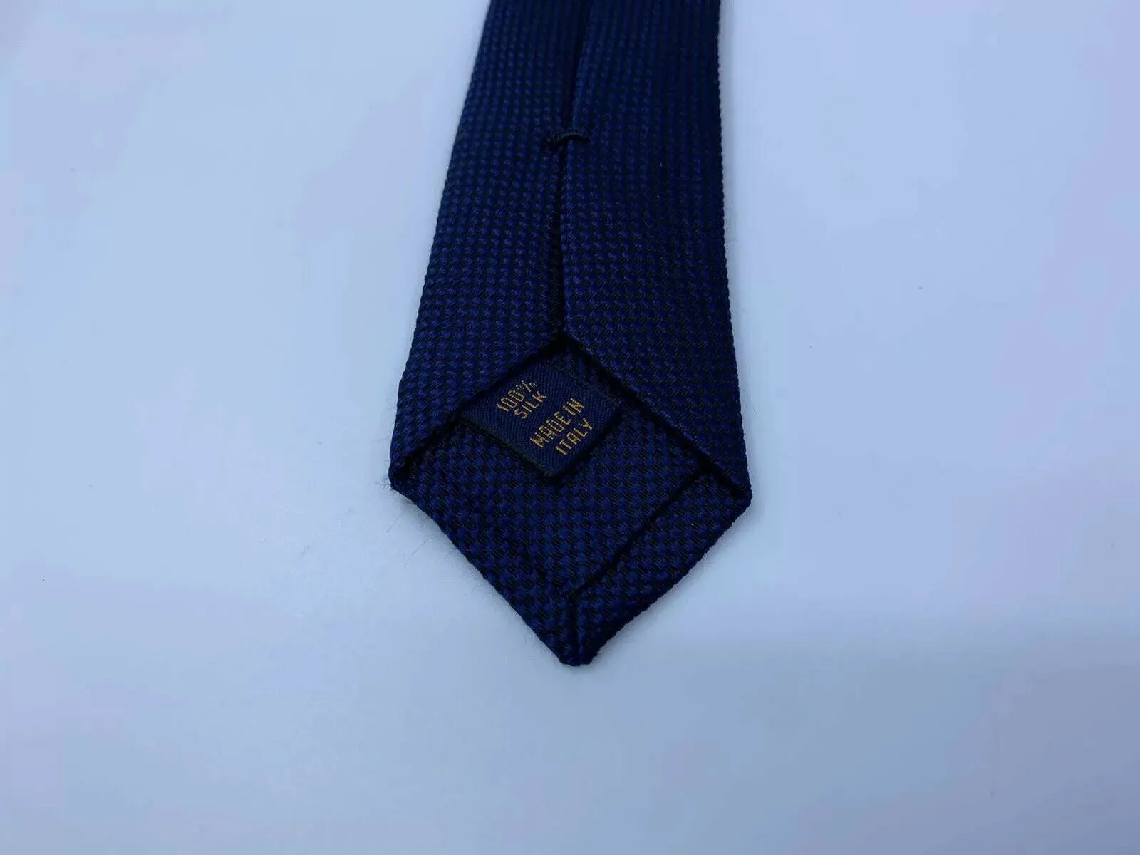 Uniformes Woven Navy Silk Tie