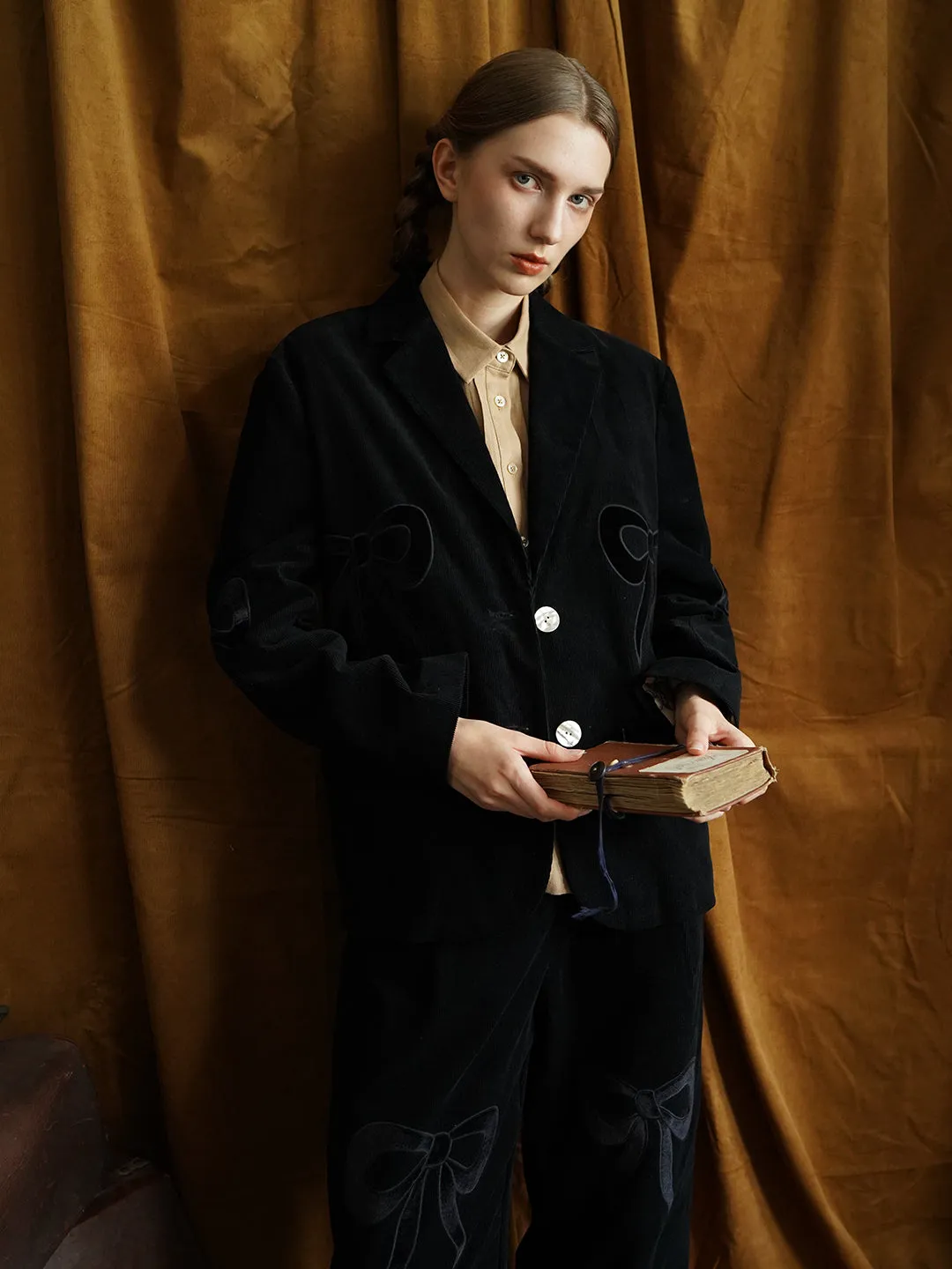 Unlogical Poem Bow-knot Appliques Black Cotton corduroy Blazer