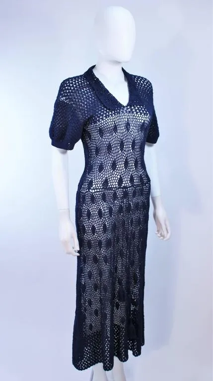 VINTAGE Circa 1950s Navy Blue Crochet Knit Dress Size 4-6